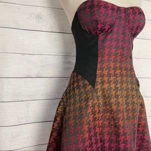NWOT Sexy Bebe Mini Dress Strapless Size 6